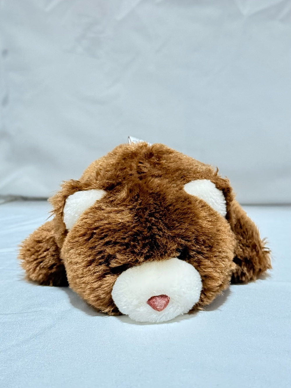 Vintage 1980 GUND Lying Brown Teddy Bear Plush - 8"